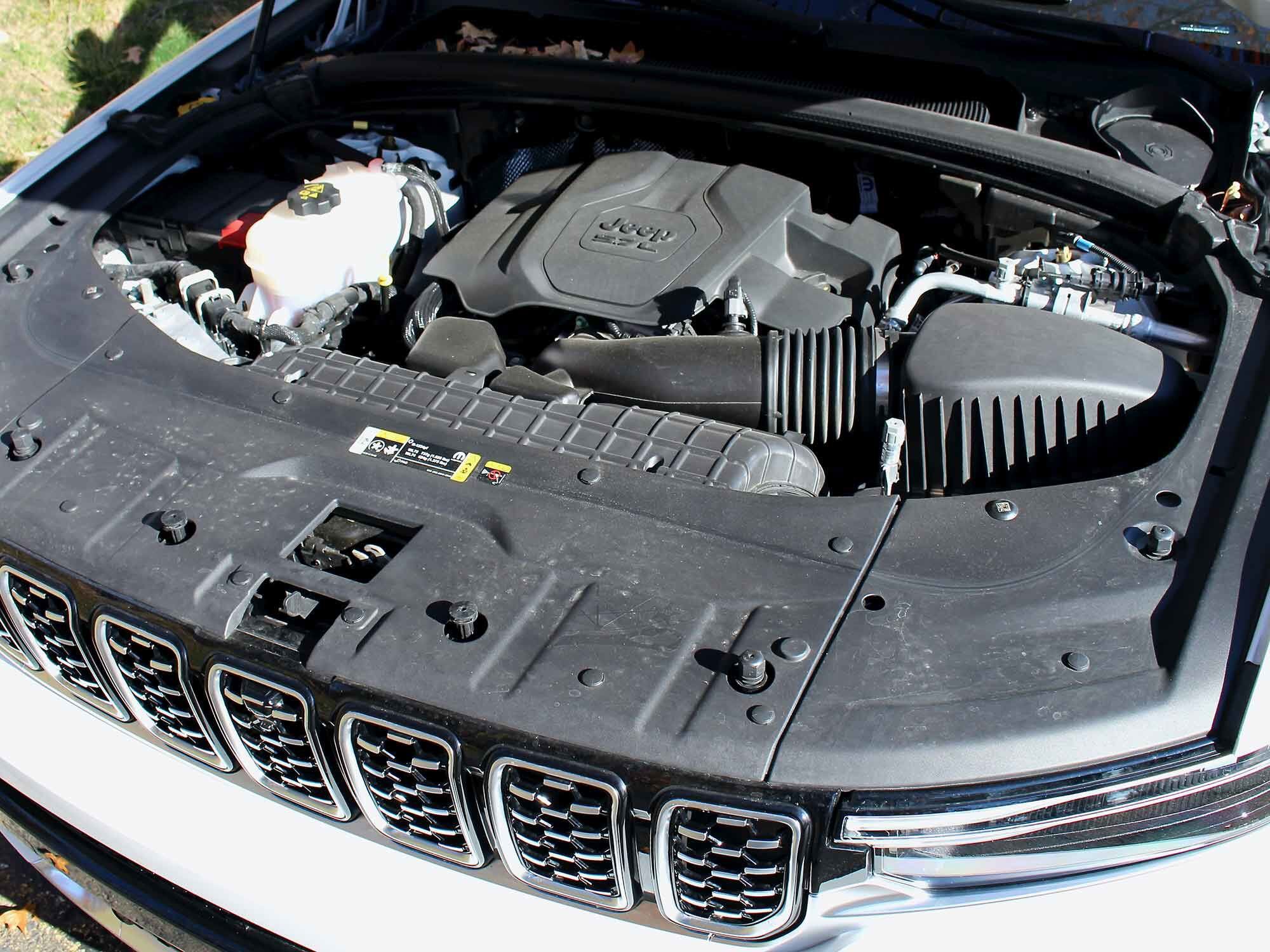 As always, the 5.7L Hemi V-8 is a sweetheart.