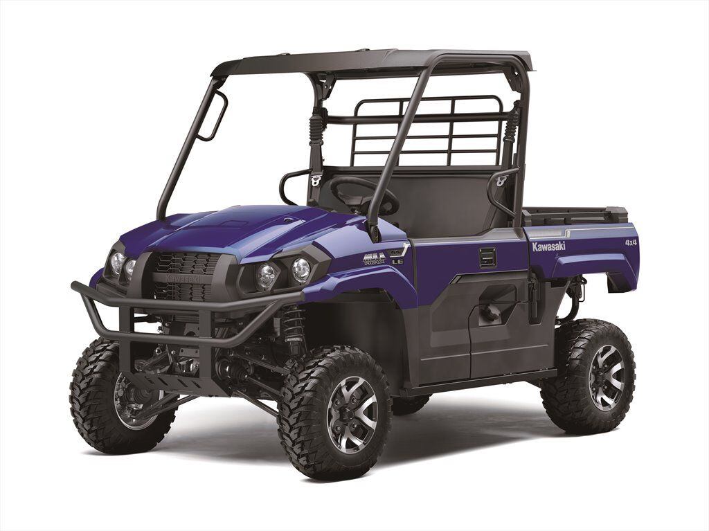 The Mule Pro-MX SE comes with painted hood and fenders, alloy wheels, and a plastic roof.