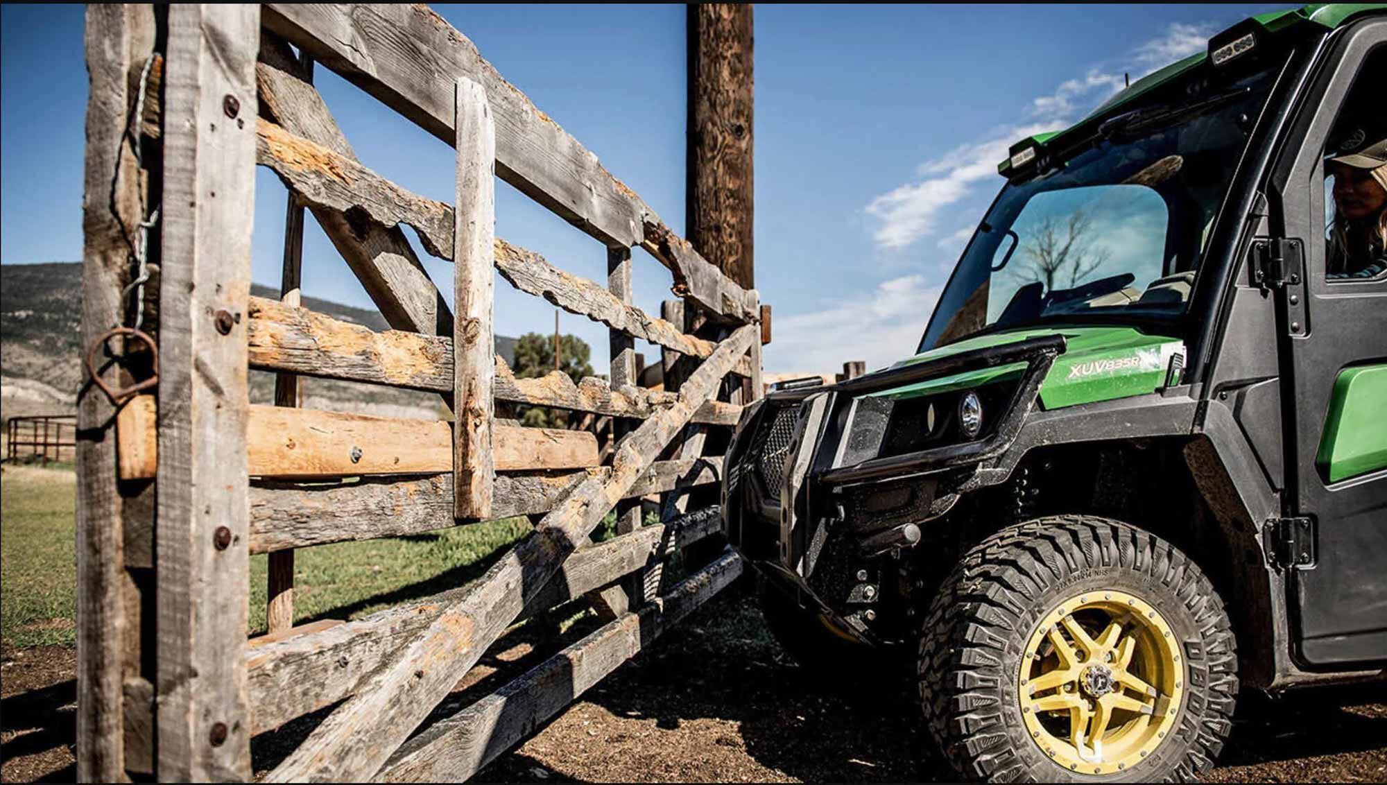 It might be luxurious, but make no mistake: The 2022 John Deere XUV835R Signature Edition is made for work.