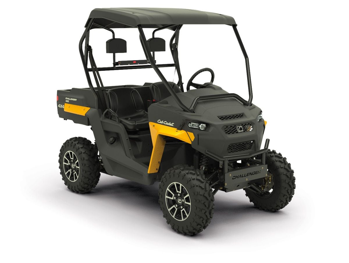 2018 Cub Cadet Challenger 400 4x4 UTV Driver