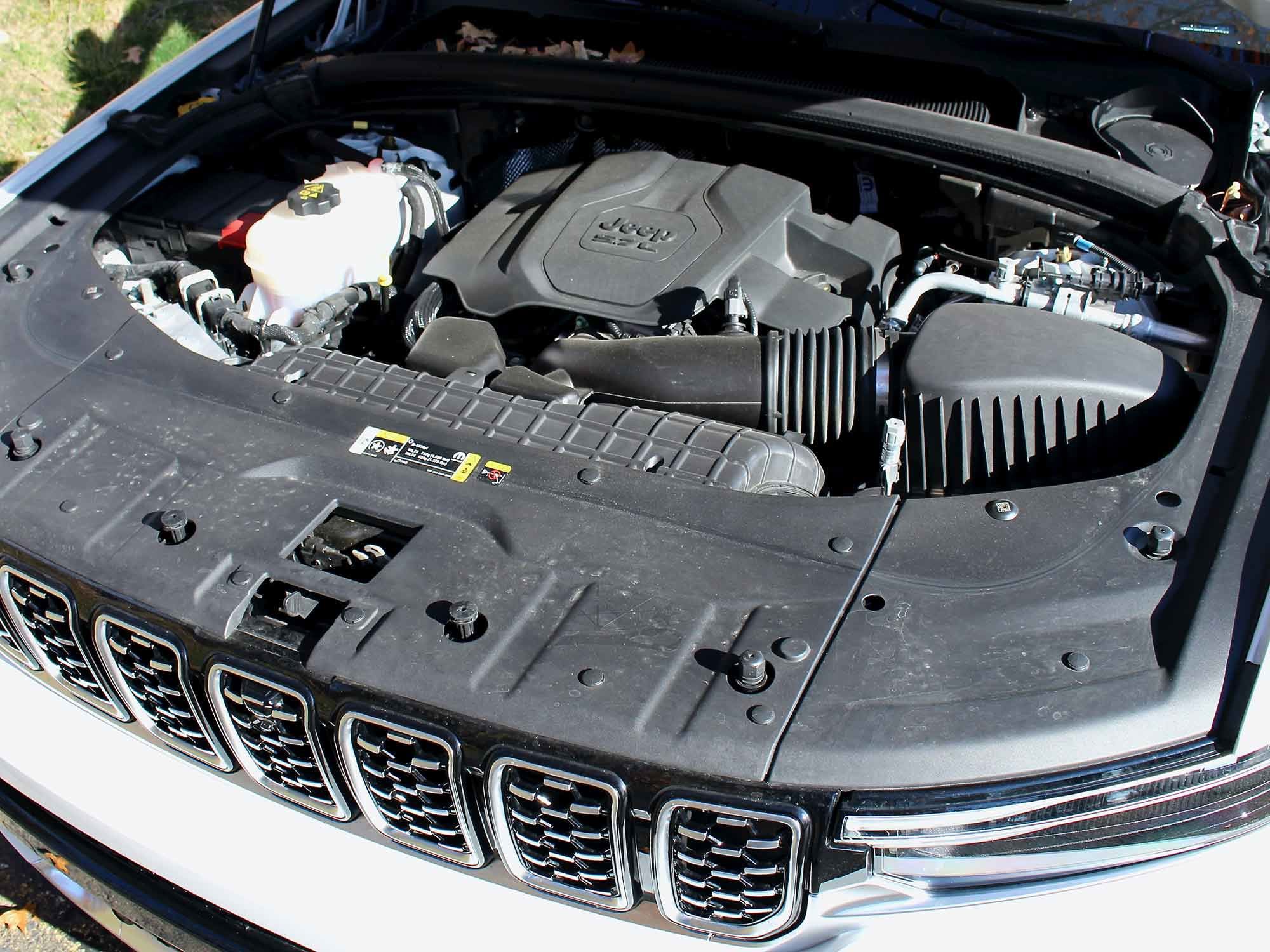 Introduce 74+ images jeep grand cherokee l hemi In.thptnganamst.edu.vn