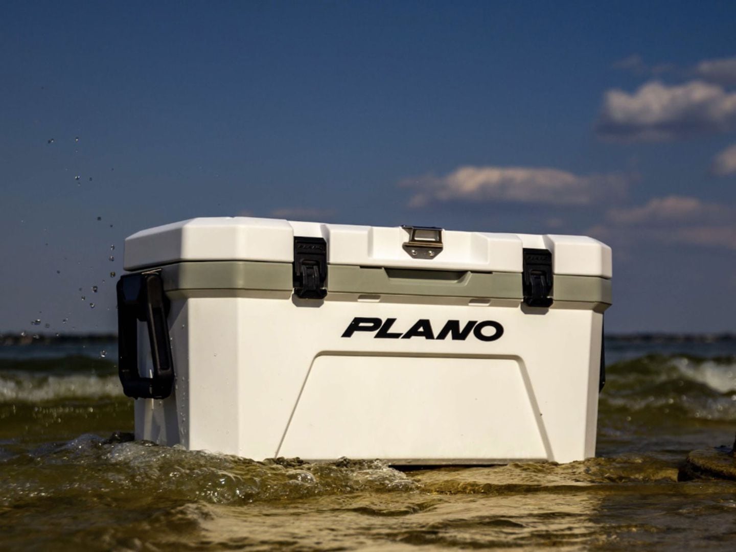 Plano Frost Coolers UTV Driver